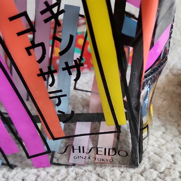 Shiseido Ginza Tokyo Trio Bag Set - Red, White, Multicolor NWOT Gifting Holidays - Picture 8 of 16